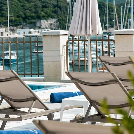 Boutique Hotel Kredo Herceg Novi Kültér fotó