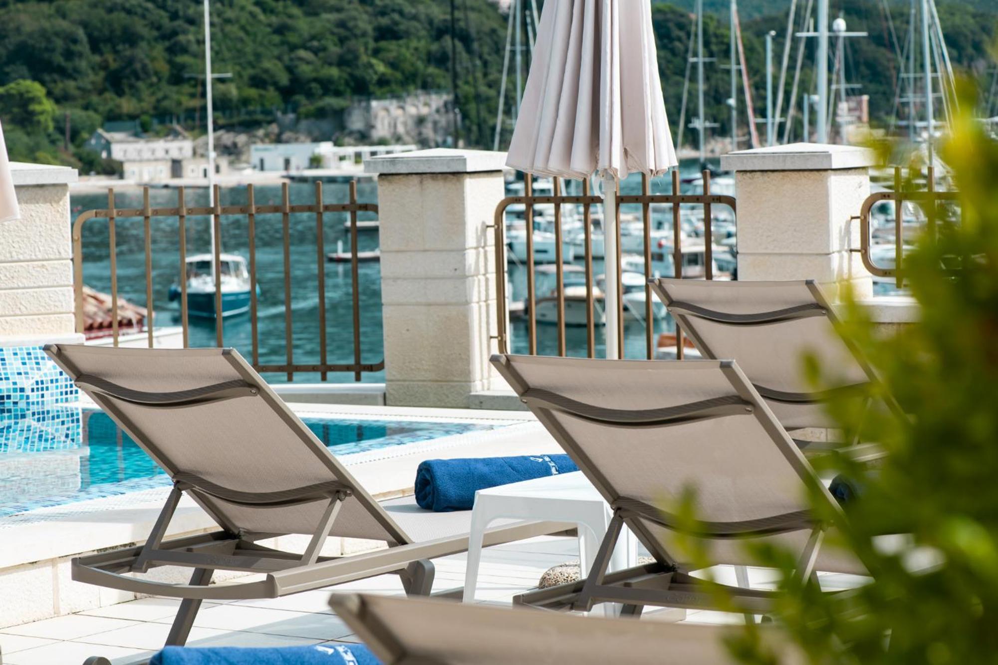 Boutique Hotel Kredo Herceg Novi Kültér fotó